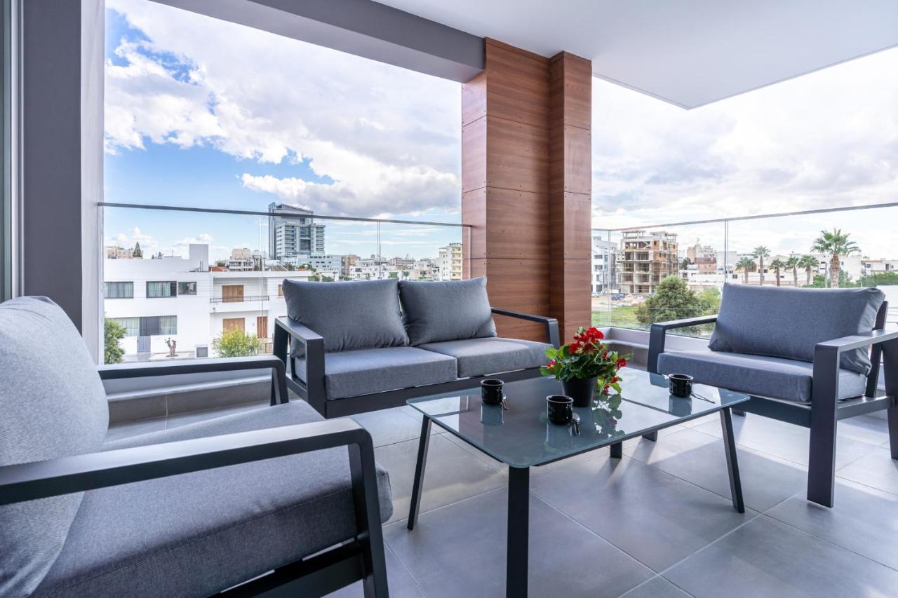 Sunflower 1-bedroom In Διαμέρισμα *